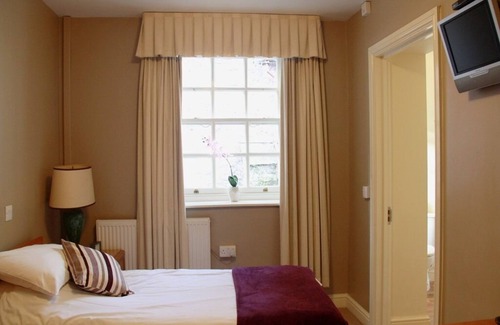Abergavenny Hotel | The Kings Head Hotel