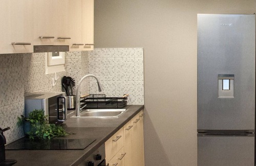 Kypseli Apartment | The Kipseli Suite Sophisticated Cozy apt