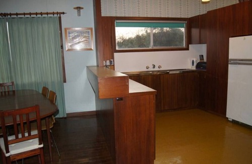 Guilderton House | The Kite Beach Cottage, Guilderton