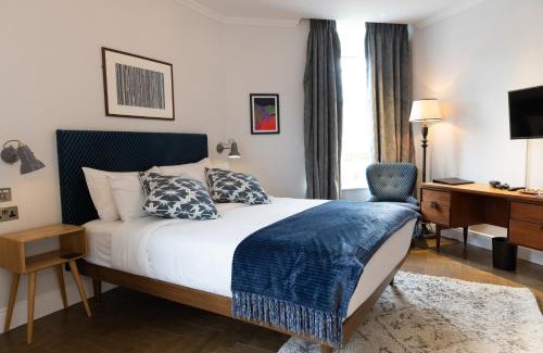 Notting Hill Hotel | THE KNIGHT OF NOTTINGHILL