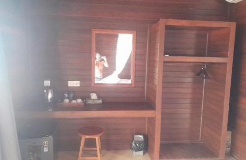Mushroom Bay Cabin | The Kudi