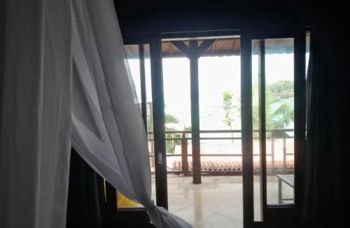 Mushroom Bay Cabin | The Kudi