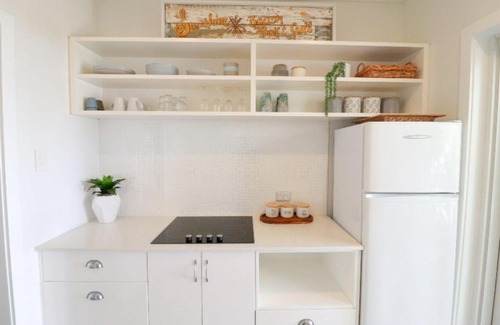 Cams Wharf Apartment | The Lake House