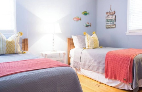 Gainesville Cottage | The Lake House Cottage