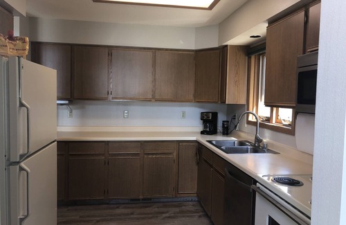 Junction City House | The Lake House on DuBay