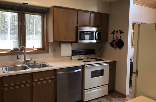 Junction City House | The Lake House on DuBay