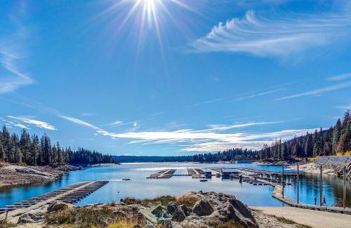 Shaver Lake Apartment | The Lake House
