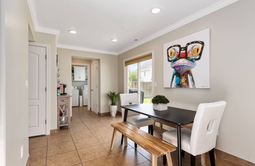 Lehi House | The Lake View: Family and business travel