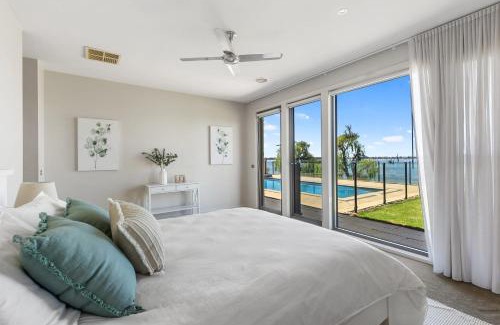 Yarrawonga House | The Lakehouse on Rosemary