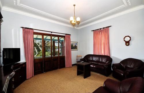 Tea Gardens House | The Lakes Cottage