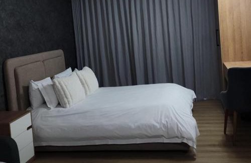 Greater Johannesburg Metropolitan Area Hotel | The Lakewood Hotel and Conference Centre