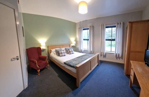 Glynneath Hotel | The Lamb & Flag Hotel