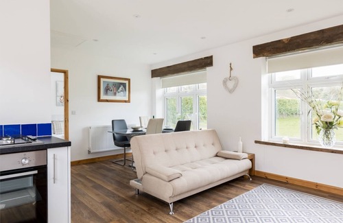 Wimborne Cottage | The Lambs' Pen