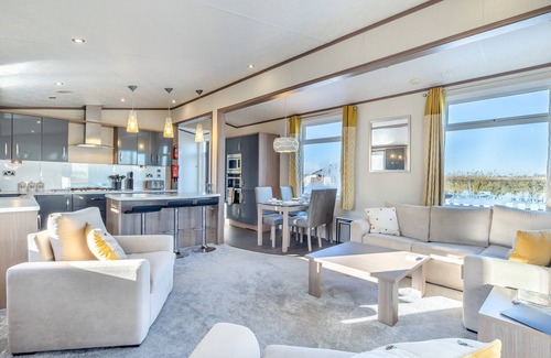 Woodhall Spa Cottage | The Lancaster - UK48336