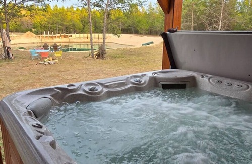 Necedah House | The Land in the Pines-Cabin