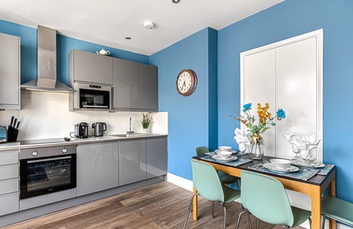 Brighton City Centre Apartment | The Lanes in Brighton by Creatick
