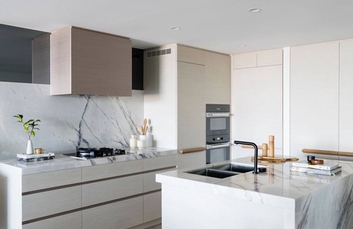 Surfers Paradise Hotel | The Langham, Gold Coast and Jewel Residences