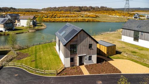 Holworth House | The Lark Ascending BR11 Silverlake Dorset