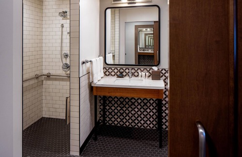 Downtown West Hotel | The Last Hotel
