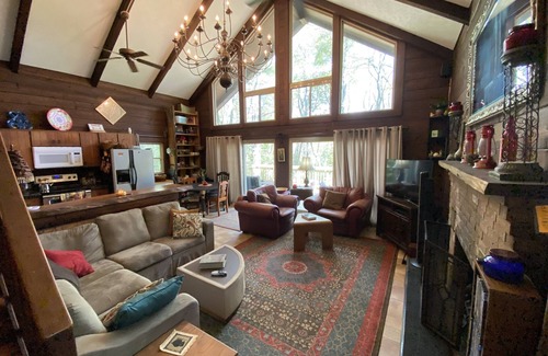 Newland Cabin | The last slice of Ginger Cake Acres