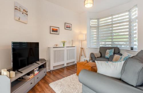 Goodwick House | The Laurels
