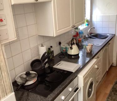 Bolton Bed & Breakfast | The lavender house 513 halliwell rd bolton bl18db
