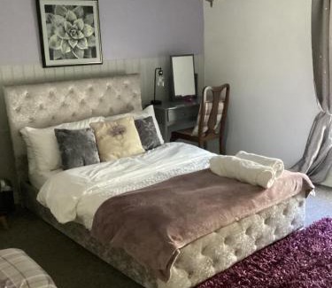 Bolton Bed & Breakfast | The lavender house 513 halliwell rd bolton bl18db
