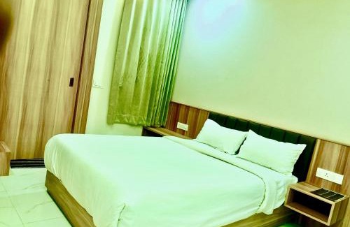 Indore Hotel | The Lavish Villa