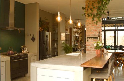 Hoedspruit Villa | The Lazy Leopard Lodge