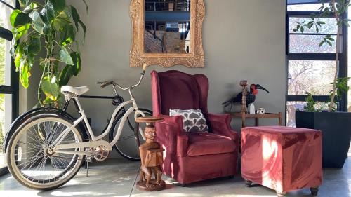 Hoedspruit Villa | The Lazy Leopard Lodge