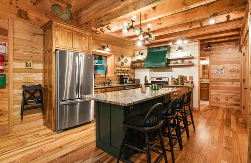Laurelville Cabin | The Leaflet | Swim Spa | Theater Room