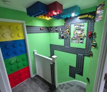 Windsor Apartment | The Lego themed house