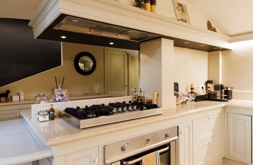 Le Cure Villa | The Lemon House of Villa Aurora - Sweet Dreams in Florence
