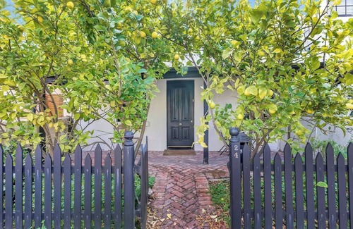 North Adelaide House | The Lemon Tree Charming Cottage in North Adelaide