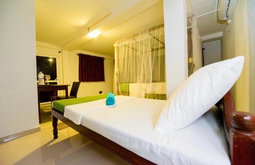 Matara Hotel | The Leon House