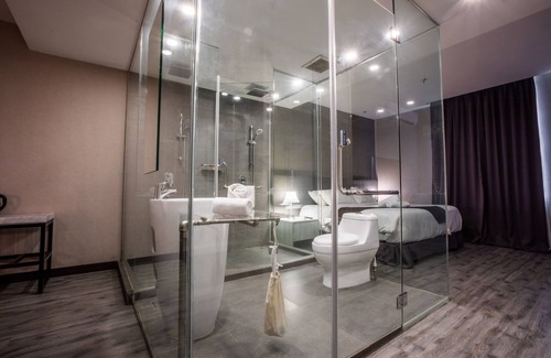 Johor Bahru Hotel | The Leverage Business Hotel Skudai