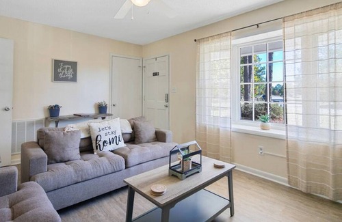 South View House | The Lexington Hacienda