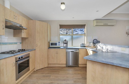 Port Willunga House | The Lighthouse