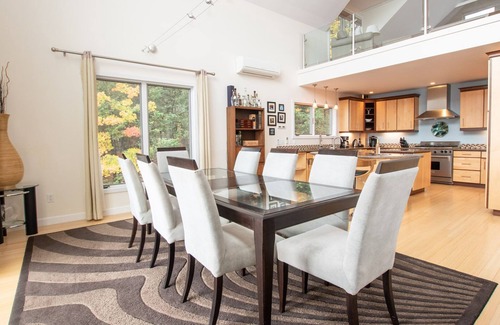 Interlaken House | The Lily Pad: Absolutely Stunning Cayuga Lake House!
