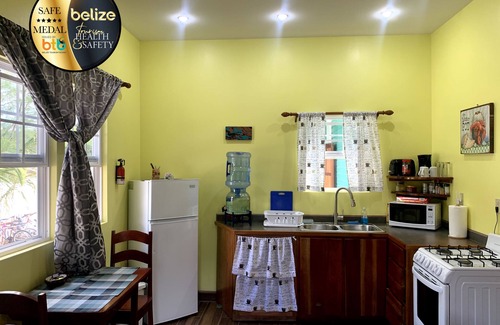Caye Caulker Apartment | The Lily Pad II
