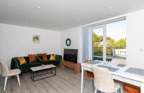 Headington Apartment | The Lincoln Apartment 2023 NEW-BUILD, 1 mintue walk JR John Radcliffe Hospital & Ideal for Oxford Brookes University