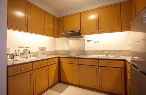 Ortigas Center Hotel | The Linden Suites