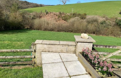 Hele House | The Linhay at Hewish Mill