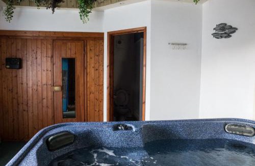 Hartland House | The Linhay