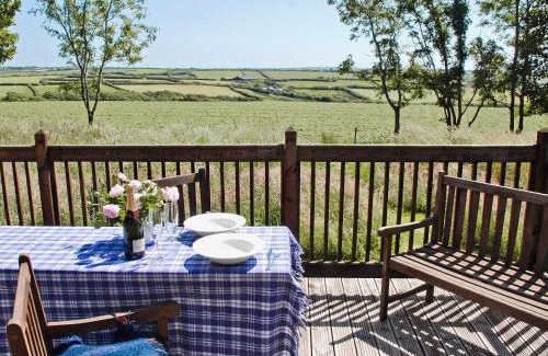 Hartland House | The Linhay - Heeh