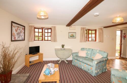 Colyton House | The Linney