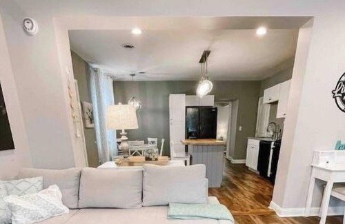 North Upper Street House | The Little Blue House