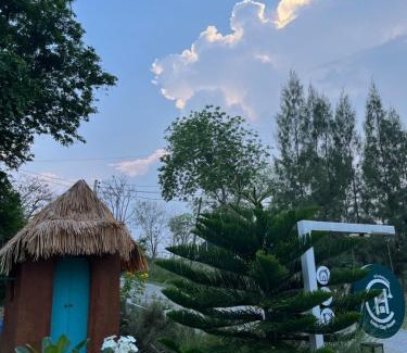 Hua Hin Bed & Breakfast | The Little Clay House (Huahin)