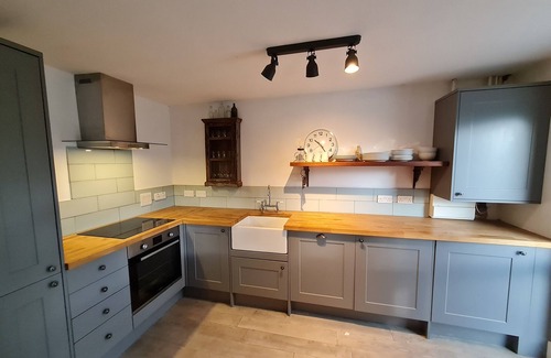 West Pennard Cottage | The Little Cottage Annexe - Dog Friendly with Fields to Roam