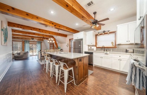 Piney House | The Little Grey Lakehouse